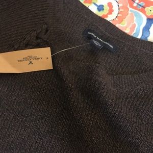 American Eagle long sleeve sweater